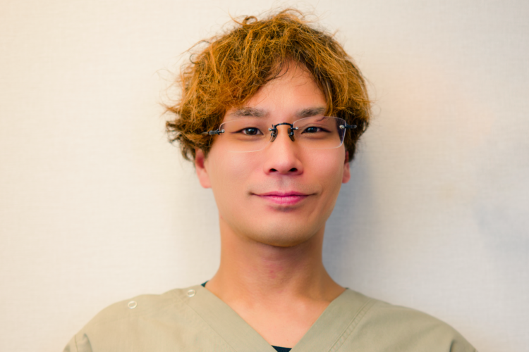 プロフィール　横写真