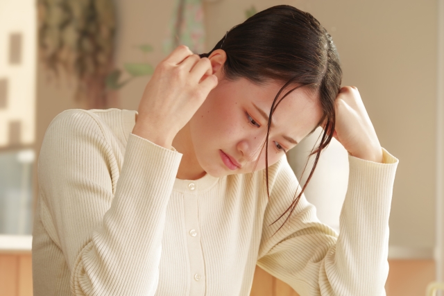 肩こりが原因で起こる症状